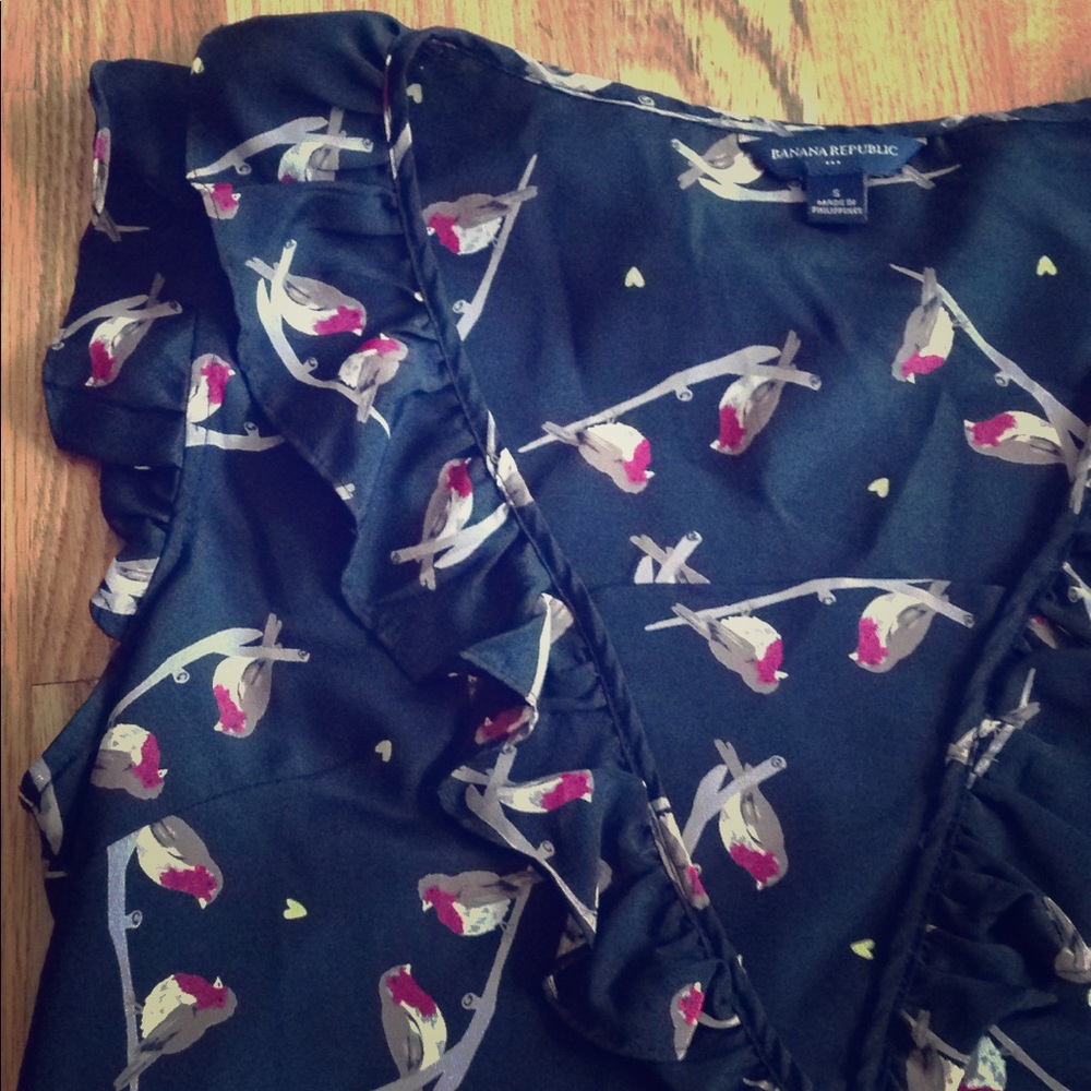 Banana republic silky top